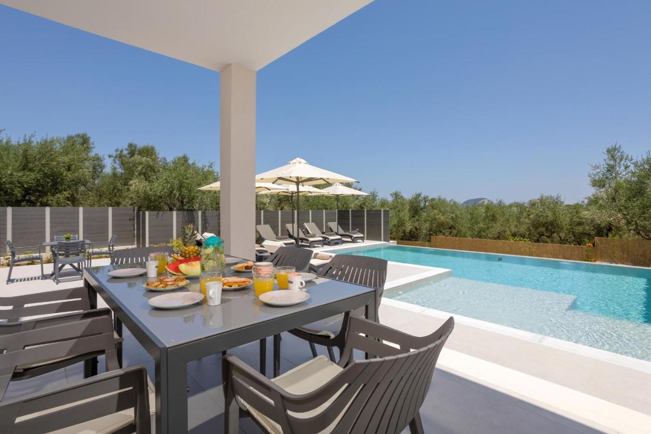 Villa Olivea Kalpaki  ภายนอก รูปภาพ